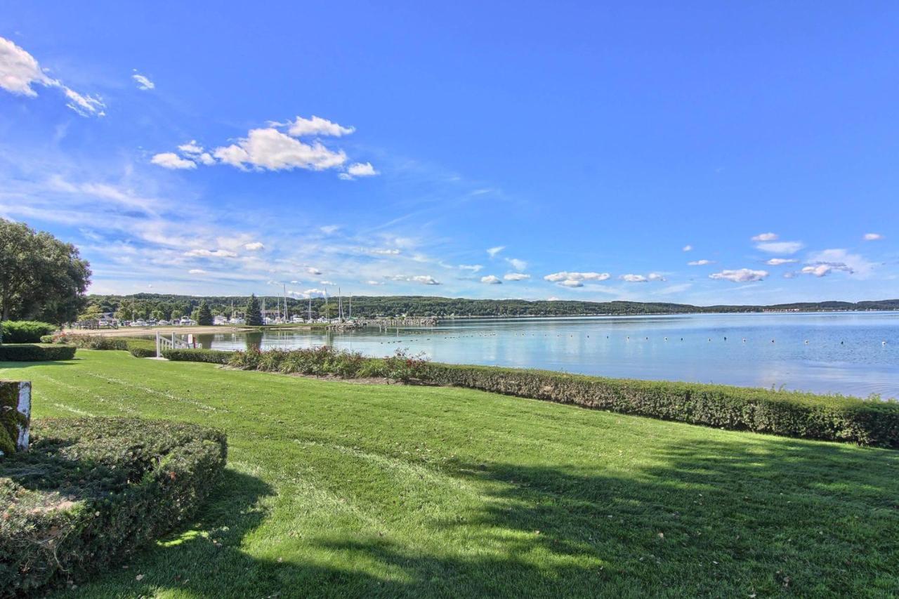 311 Water Street Inn Boyne City Kültér fotó